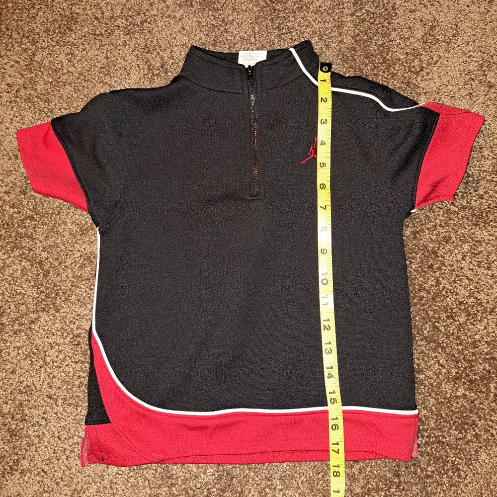 Nike Air Jordan Jumpman short-sleeve 1/4 zip shirt. - Picture 7 of 7